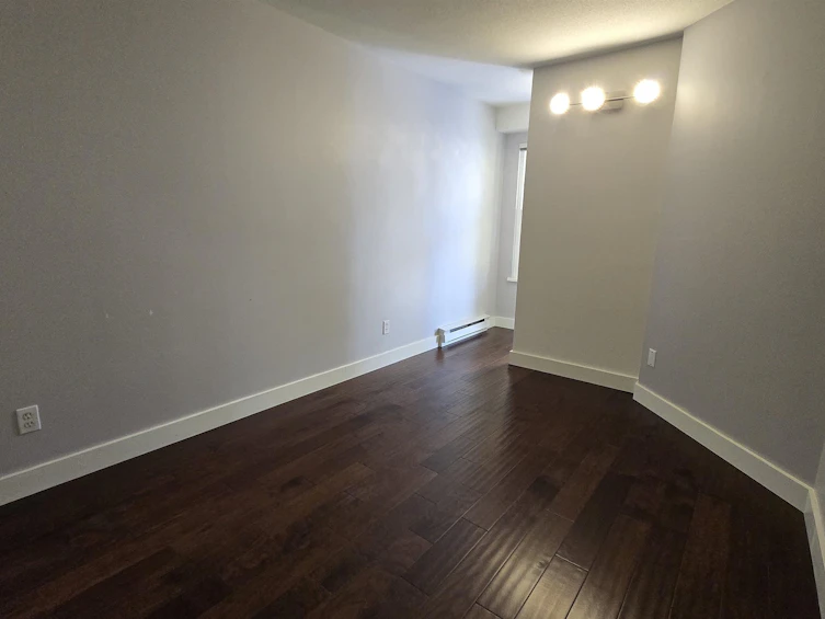 211-5723 Balsam Street, Vancouver, BC, V6M 4B8 - 11