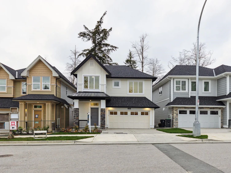 20337 76b Avenue, Langley, BC, V2Y 3S9