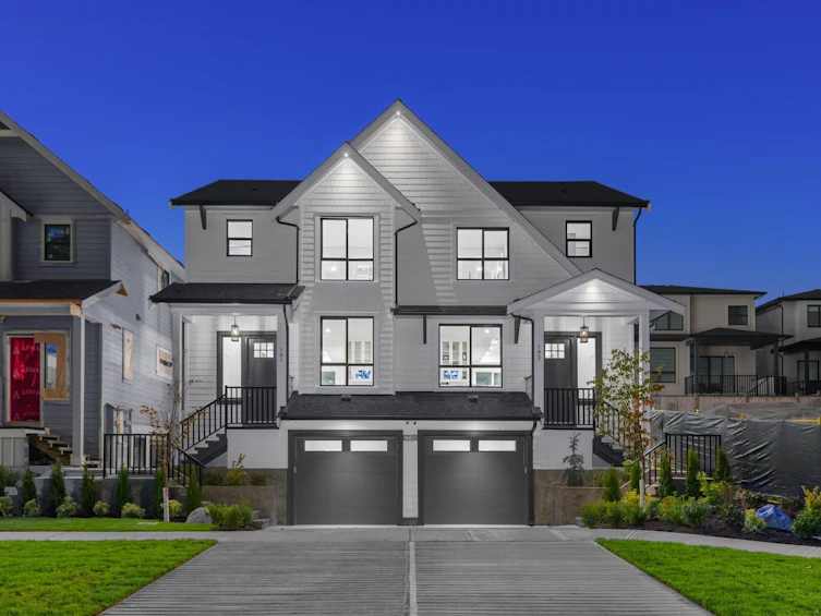 101-16621 18 Avenue, Surrey, BC, V3Z 9X5