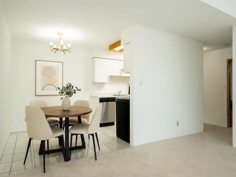 309-3883 Laurel Street, Burnaby, BC, V5G 4M8 - 4