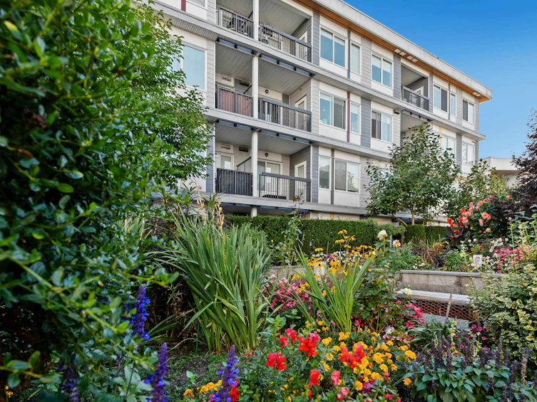 208-10011 River Drive, Richmond, BC, V6X 0N2 - 18