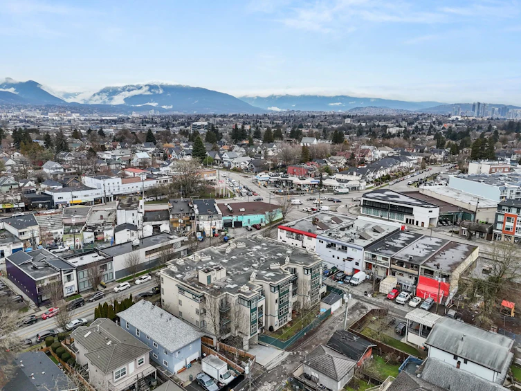 206-688 E 16th Avenue, Vancouver, BC, V5T 2V4 - 35