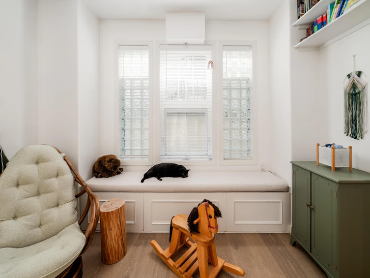 966 W 16th Avenue, Vancouver, BC, V5Z 1T2 - 11