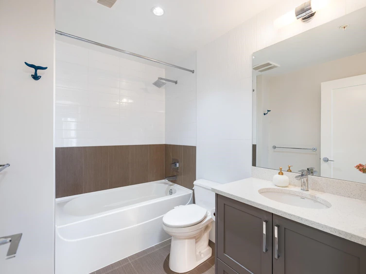D203-20211 66 Avenue, Langley, BC, V2Y 0L4 - 13