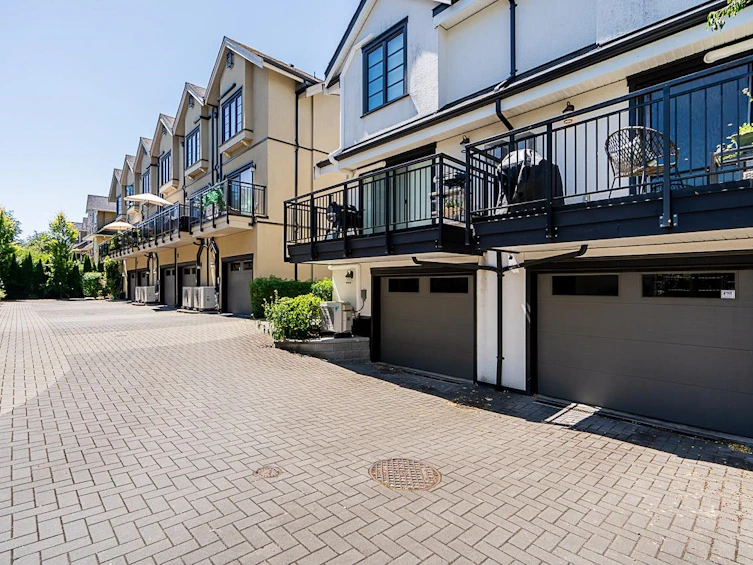 4320 Knight Street, Vancouver, BC, V5N 3M5 - 22