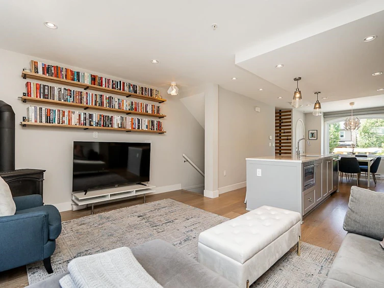 4320 Knight Street, Vancouver, BC, V5N 3M5 - 11