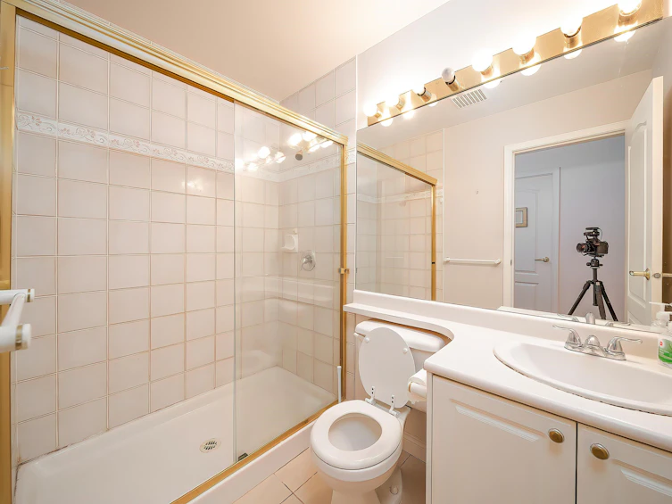 234-5735 Hampton Place, Vancouver, BC, V6T 2G8 - 14