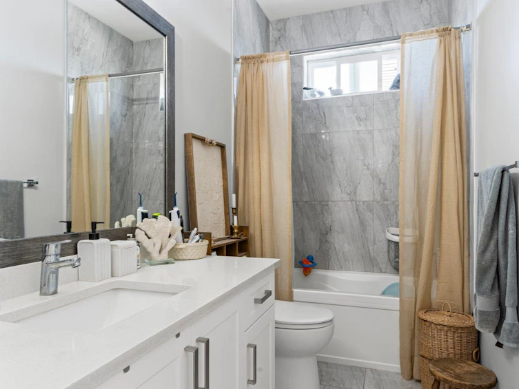 8214 Nixon Road, Chilliwack, BC, V4Z 0E4 - 30