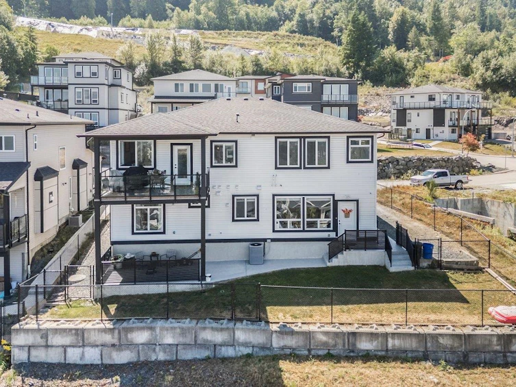 8214 Nixon Road, Chilliwack, BC, V4Z 0E4 - 40