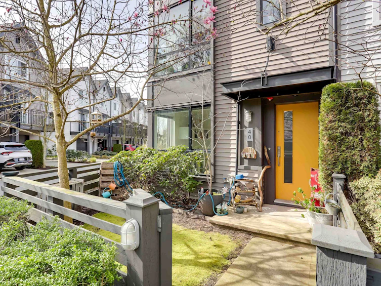 40-2325 Ranger Lane, Port Coquitlam, BC, V3B 0K7 - 2