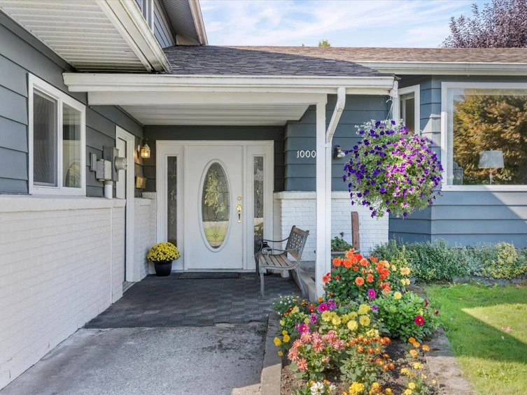 10007 Shamrock Drive, Chilliwack, BC, V2P 5L3 - 2