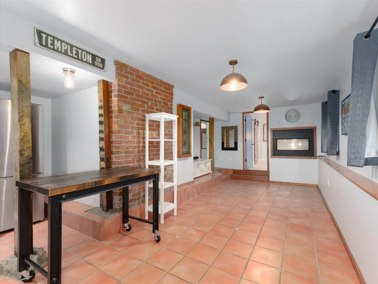 1216 Lakewood Drive, Vancouver, BC, V5L 4M4 - 31