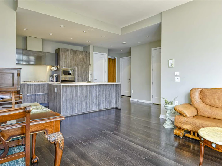 310-1616 Columbia Street, Vancouver, BC, V5Y 0B7 - 3