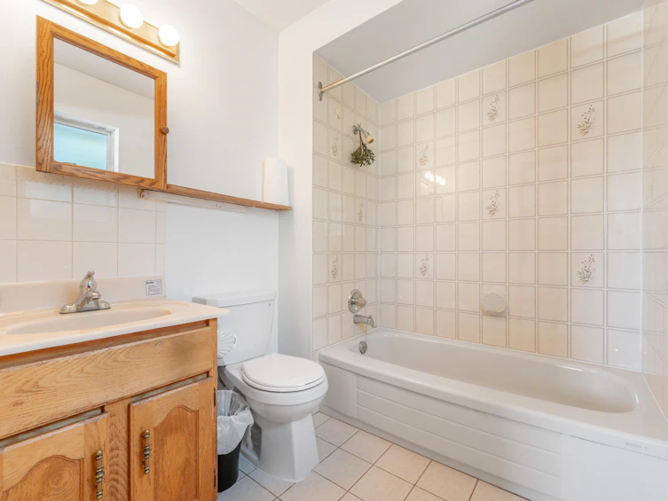 511 E 19th Avenue, Vancouver, BC, V5V 1J8 - 17
