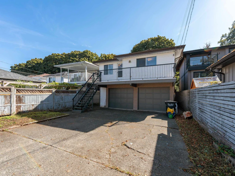 511 E 19th Avenue, Vancouver, BC, V5V 1J8 - 30