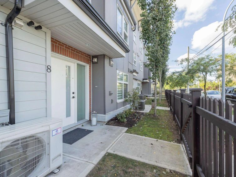 8-22334 48 Avenue, Langley, BC, V3A 3N5 - 4