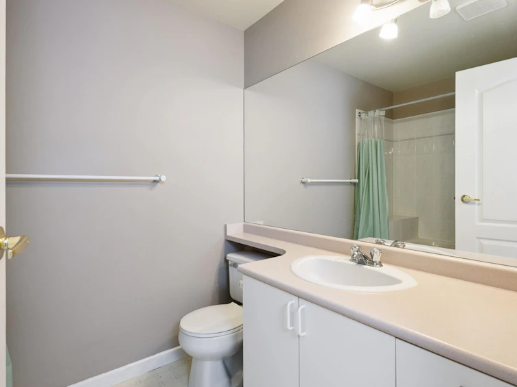 305-5677 208 Street, Langley, BC, V3A 8J5 - 25