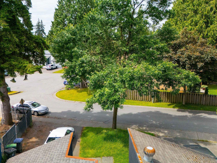 7092 129a Street, Surrey, BC, V3W 6T3 - 9