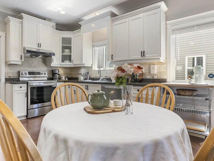 7079 190 Street, Surrey, BC, V4N 5N9 - 11