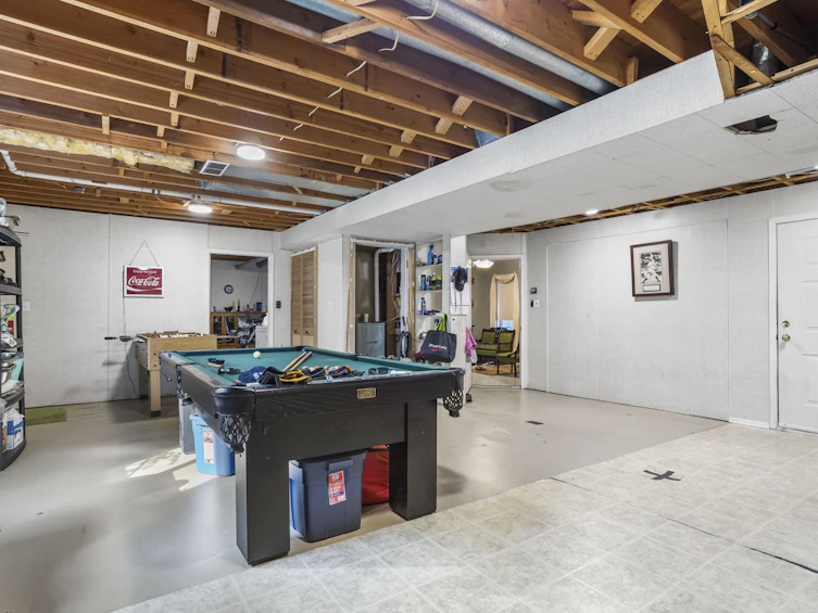 8479 Cade Barr Street, Mission, BC, V2V 7K4 - 33