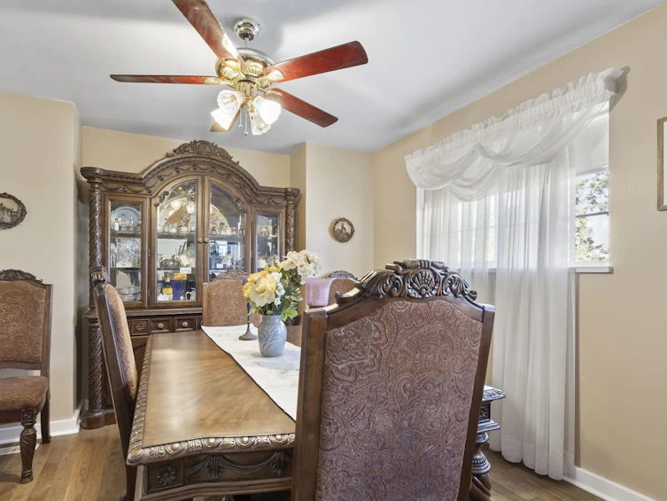 8479 Cade Barr Street, Mission, BC, V2V 7K4 - 7