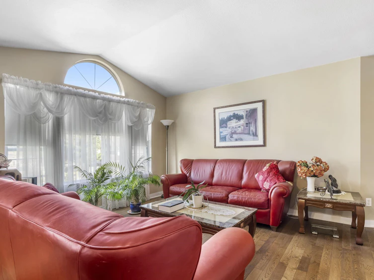 8479 Cade Barr Street, Mission, BC, V2V 7K4 - 6