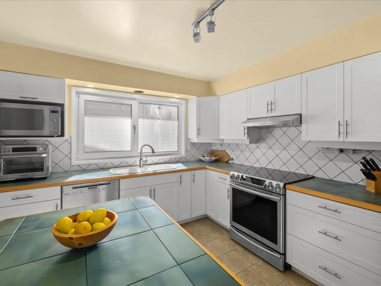4463 54a Street, Delta, BC, V4K 2Z6 - 10