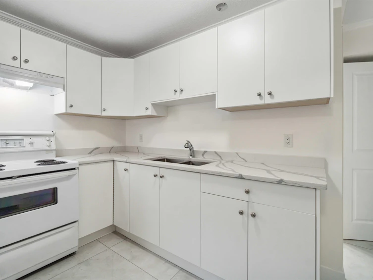 15598 Roper Avenue, Surrey, BC, V4B 2G5 - 32