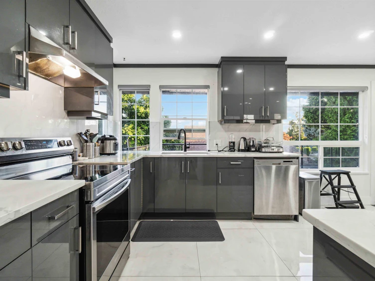 15598 Roper Avenue, Surrey, BC, V4B 2G5 - 9
