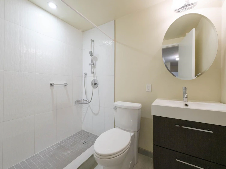203-1878 Robson Street, Vancouver, BC, V6G 1E3 - 15