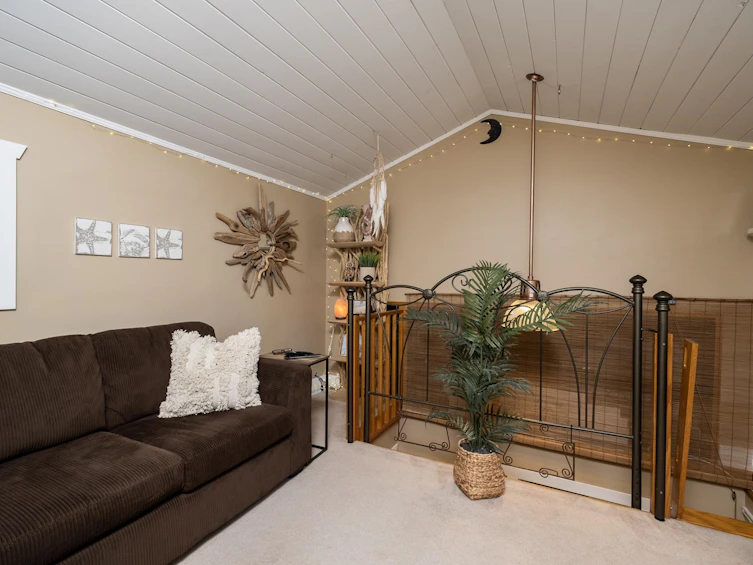 454 Central Avenue, Gibsons, BC, V0N 1V1 - 15