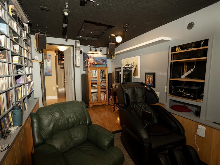 454 Central Avenue, Gibsons, BC, V0N 1V1 - 28