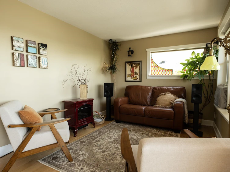 454 Central Avenue, Gibsons, BC, V0N 1V1 - 7
