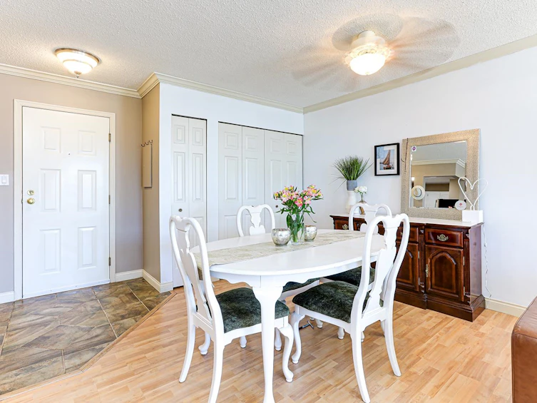 301-1354 Winter Street, Surrey, BC, V4B 3Y1 - 9