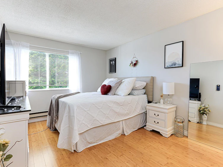 301-1354 Winter Street, Surrey, BC, V4B 3Y1 - 16