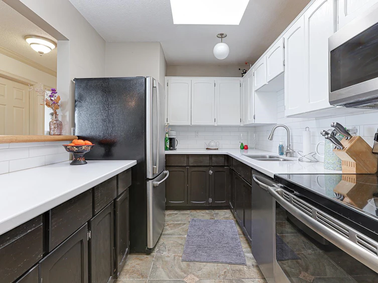 301-1354 Winter Street, Surrey, BC, V4B 3Y1 - 3