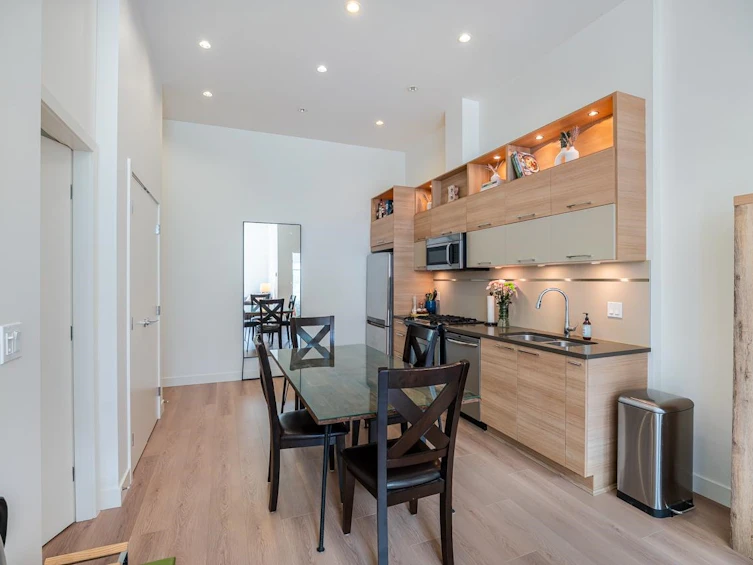 6-9150 University High Street, Burnaby, BC, V5A 0C5 - 17