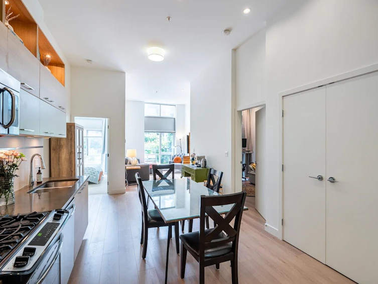 6-9150 University High Street, Burnaby, BC, V5A 0C5 - 10