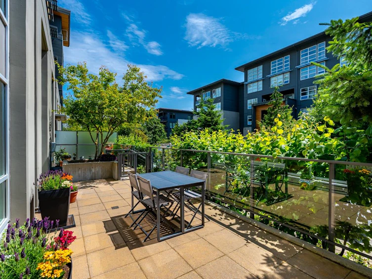 6-9150 University High Street, Burnaby, BC, V5A 0C5 - 26