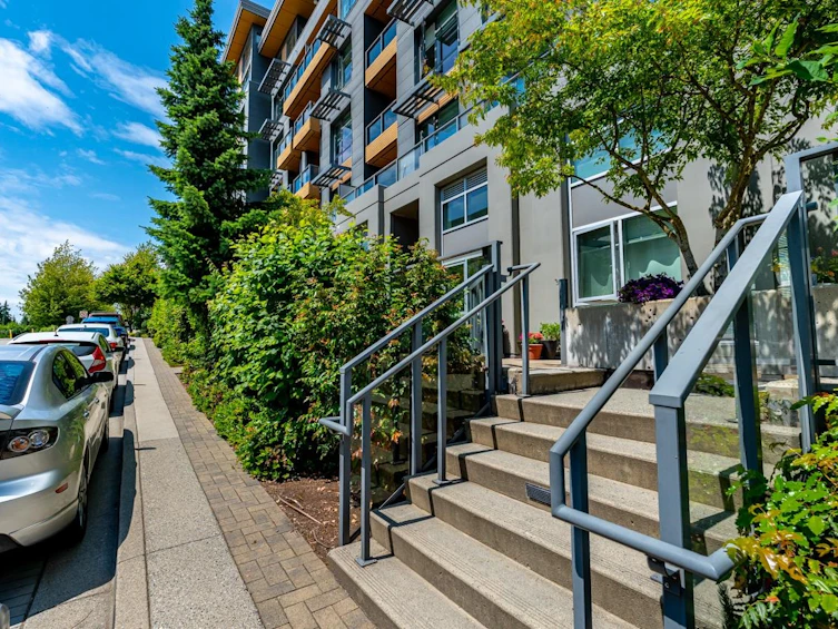 6-9150 University High Street, Burnaby, BC, V5A 0C5 - 28