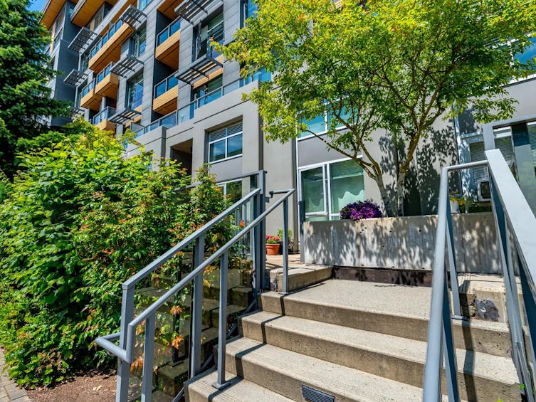 6-9150 University High Street, Burnaby, BC, V5A 0C5 - 29