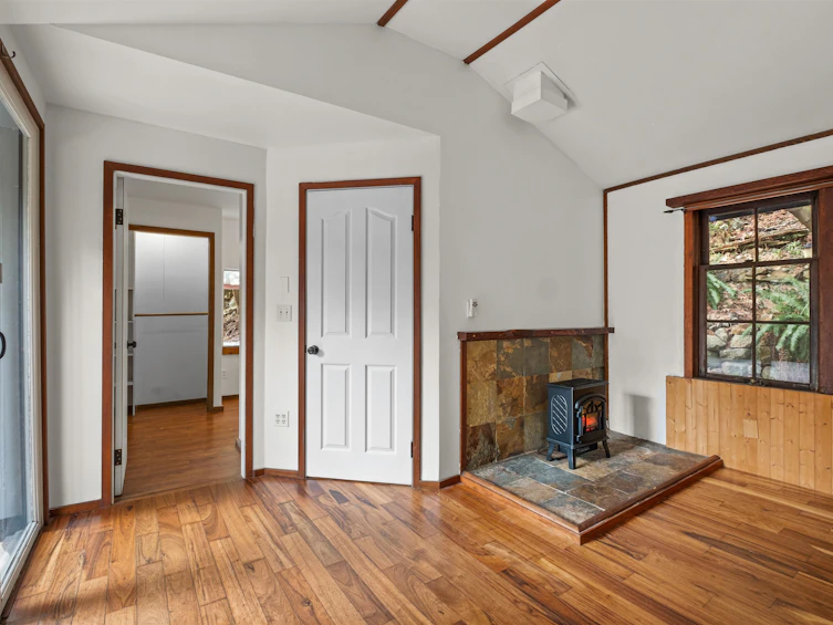 1312 Hillcrest Road, Bowen Island, BC, V0N 1G1 - 17