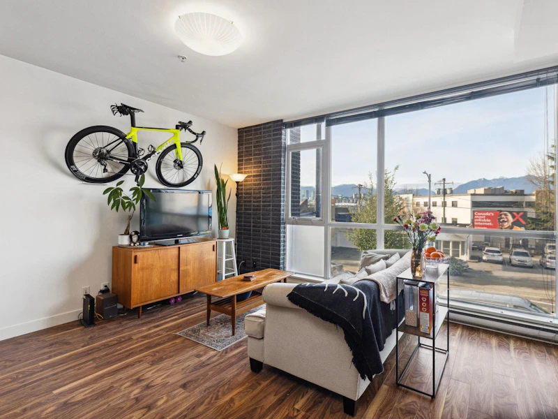 213 - 2511 Quebec Street, Vancouver BC