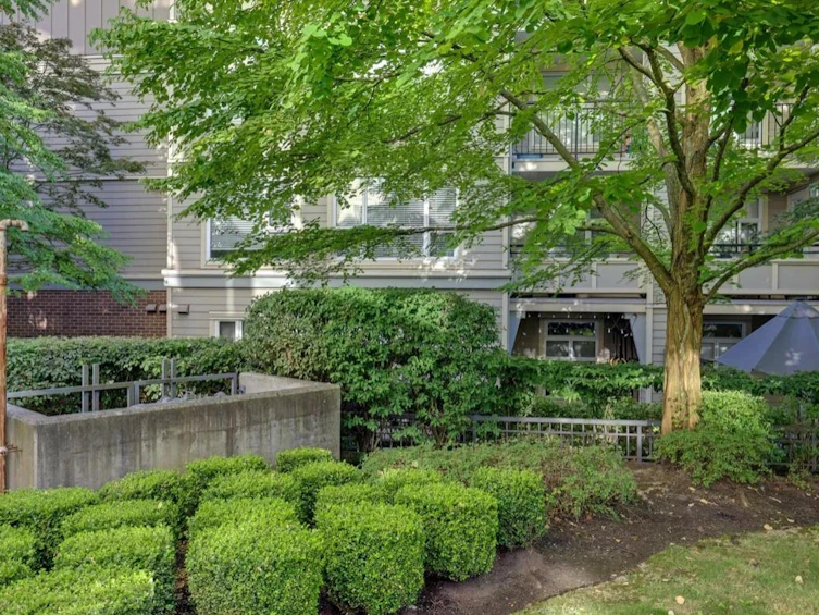 212-3575 Euclid Avenue, Vancouver, BC, V5R 6H5 - 22