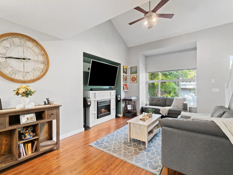 154 - 20033 70th Avenue, Langley BC V2Y 3A2