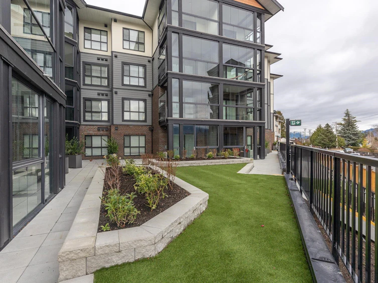 219-8497 Young Road, Chilliwack, BC, V2P 4P2