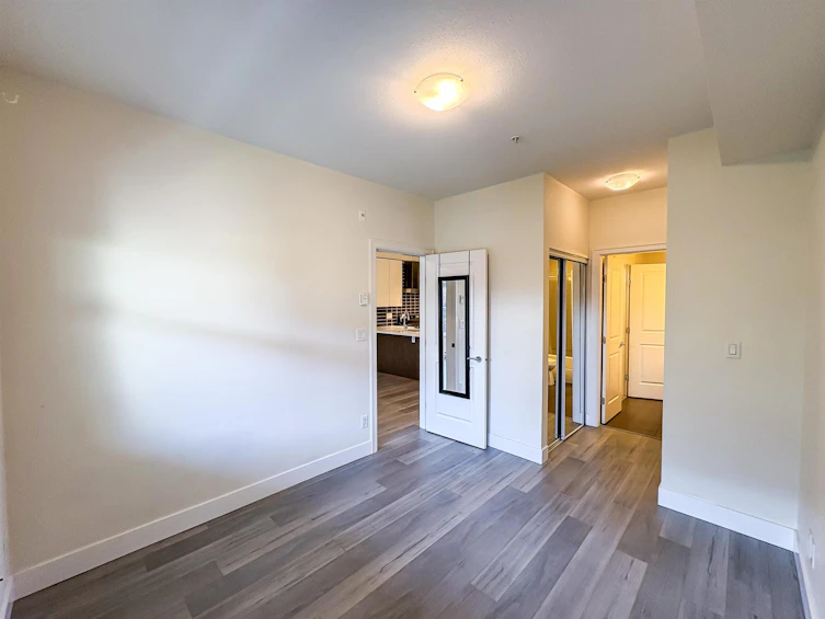 213-6480 195a Street, Surrey, BC, V4N 6P1 - 11