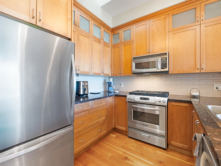402-250 Salter Street, New Westminster, BC, V3M 0B7 - 15