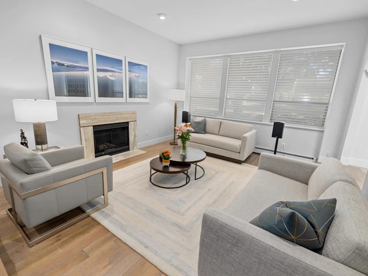 6579 Angus Drive, Vancouver, BC, V6P 5J1 - 4
