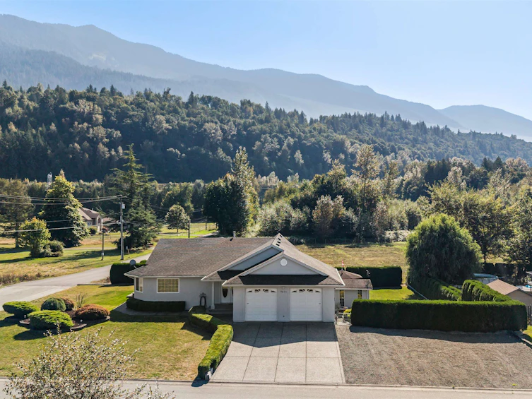 9871 Parkwood Drive, Chilliwack, BC, V0X 1X1 - 39
